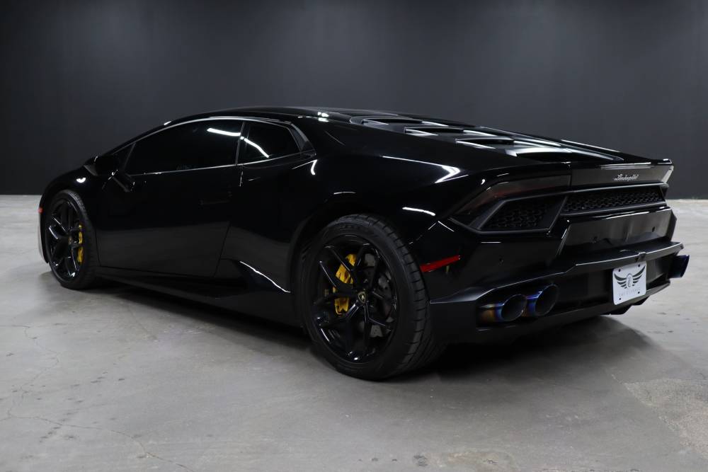The Classic Lifestyle Lamborghini Huracan Coupe