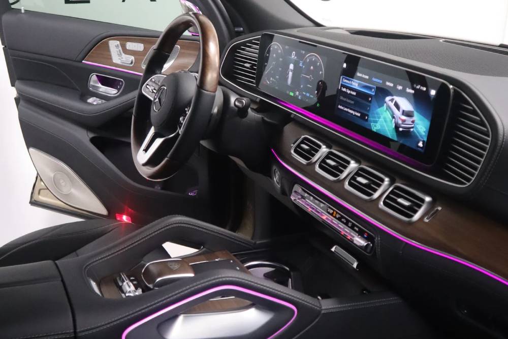 The Classic Lifestyle Mercedes-Benz Maybach